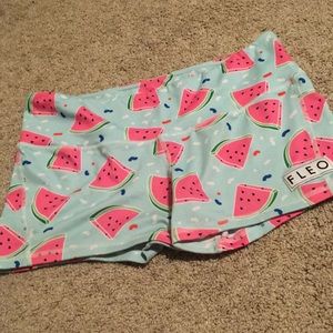 Fleo Shorts
